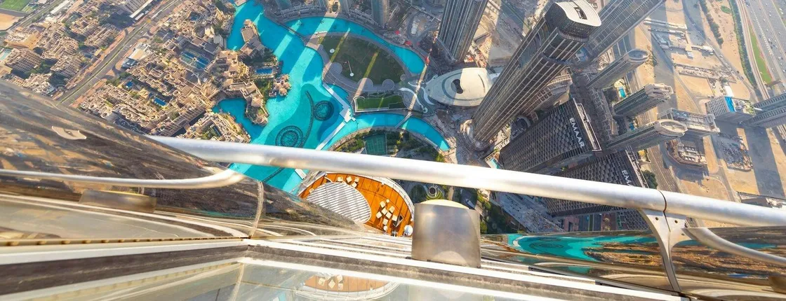 Dubai tour with Burj Khalifa ticket and transportation