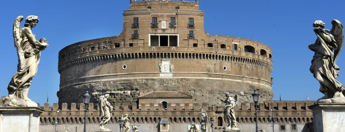 Guided tour of Castel Sant'Angelo with local guide and terrace views