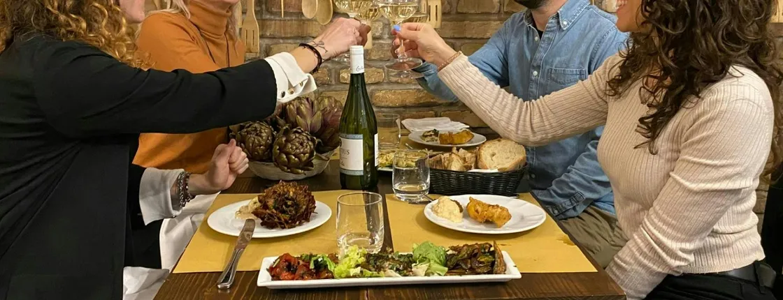 Traditional tasting dinner with locals in Rome's Jewish Quarter
