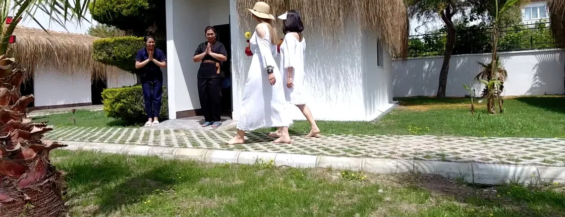 Spa detox-day package with pick-up from Side
