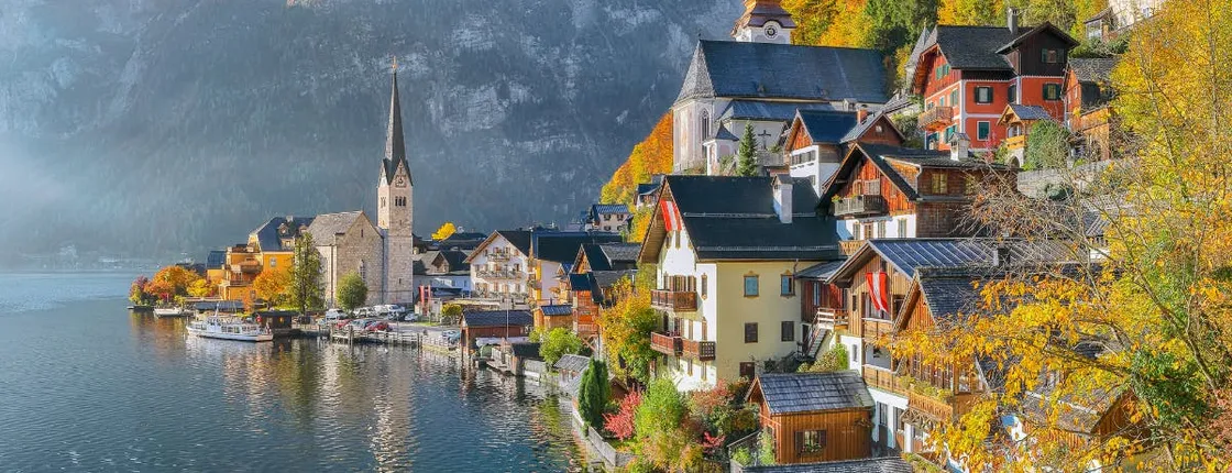 Salzburg and Hallstatt day tour from Vienna