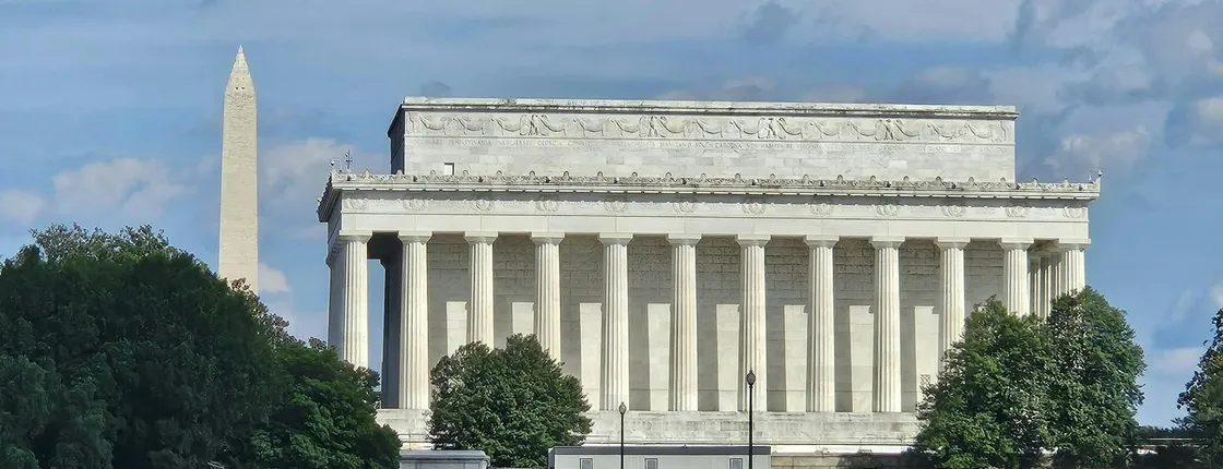 DC Memorials guided walking tour
