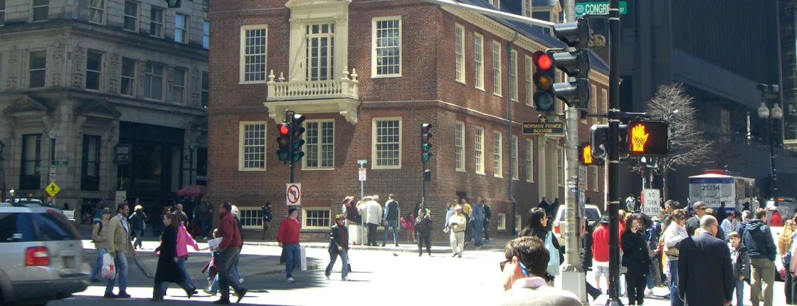 Downtown Freedom Trail to Back Bay via Beacon Hill walking tour