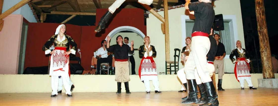 Traditional Cretan Night