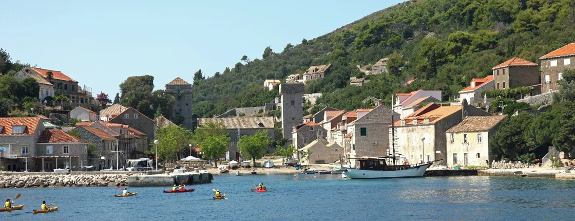 Three islands boat tour with lunch from Dubrovnik