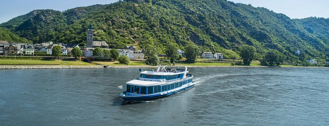 Panoramic Rhine cruise to the Loreley