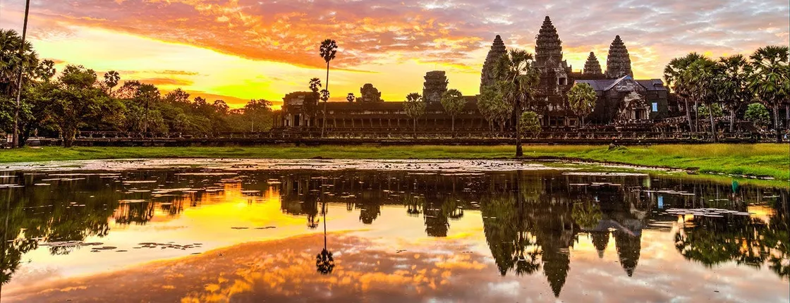 Full-day Angkor Temple and sunset viewing tour