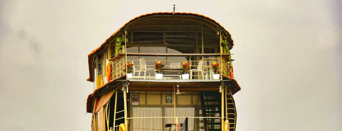 Goa overnight houseboat cruise on the backwaters of Chapora River