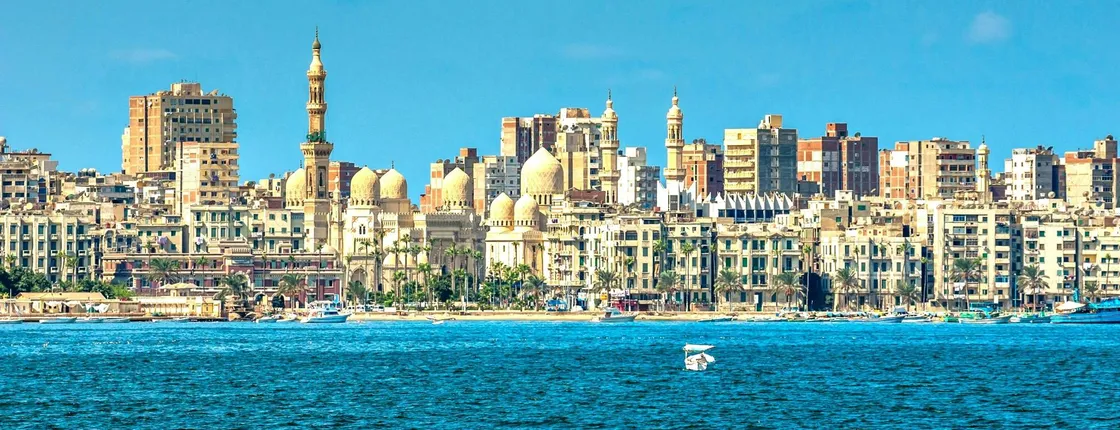 Discover Alexandria Highlights from Cairo with Seafood Lunch