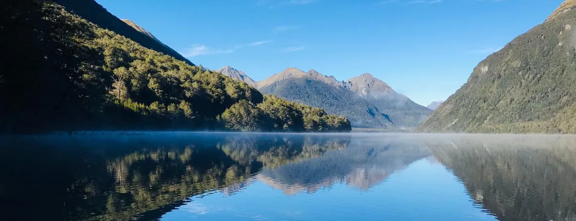 Milford Sound day tour and Boutique cruise with picnic lunch from Te Anau