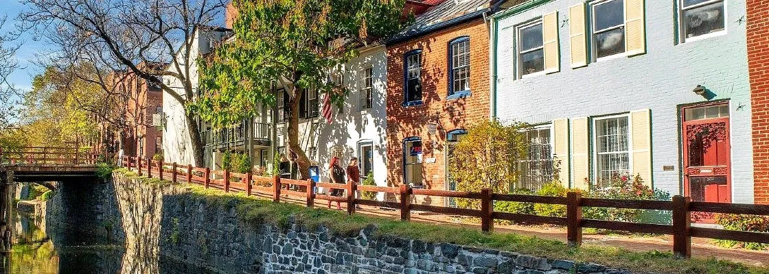 Historic Georgetown private half-day walking tour