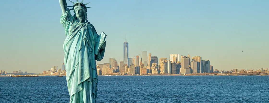 NYC Combo: Statue of Liberty Cruise, St Patrick's Cathedral and Dave and Buster's