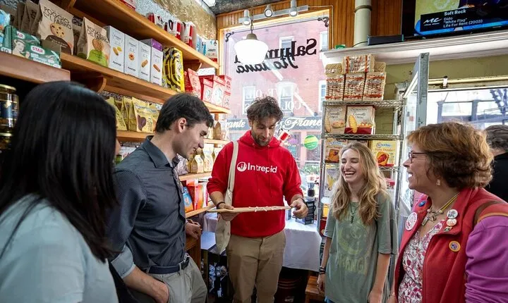 Boston North End Food Tour: Small Group Tasting Adventure