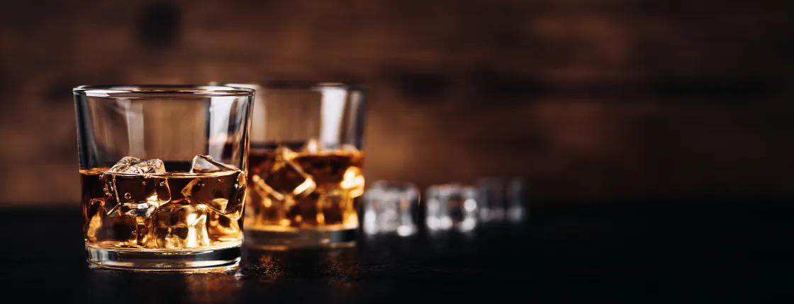 Whisky tasting in the dark with a guided tour of the dark department store