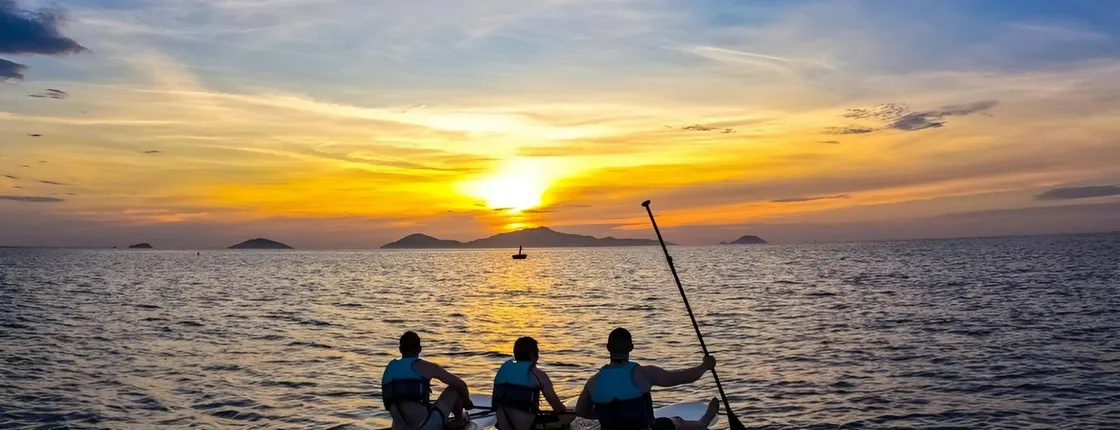 Sunset stand-up paddle tour in Hoi An with Instructor