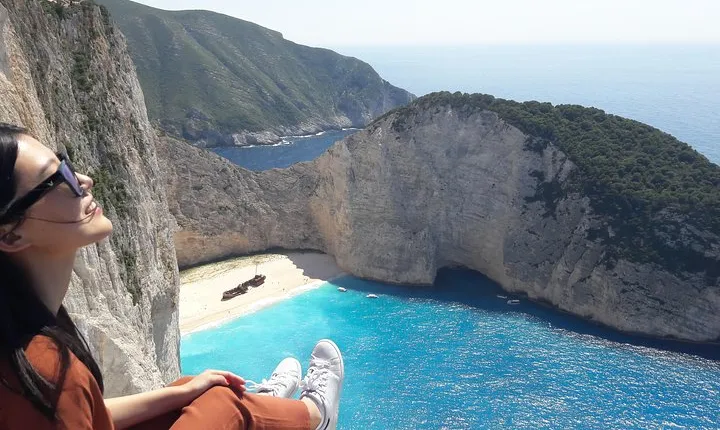 Zakynthos : One day small group tour to Navagio beach Blue Caves & top view 