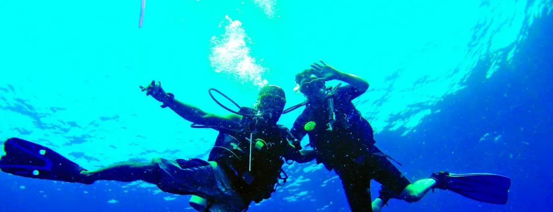 Lanzarote two advanced scuba dives with Delphinus