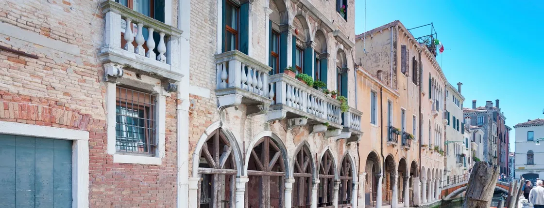 Quick Kayak Tour for Small Groups in Venice