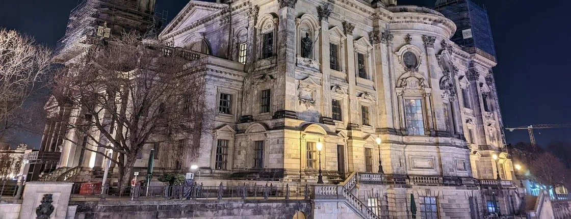Ghosts and legends audio tour In Berlin