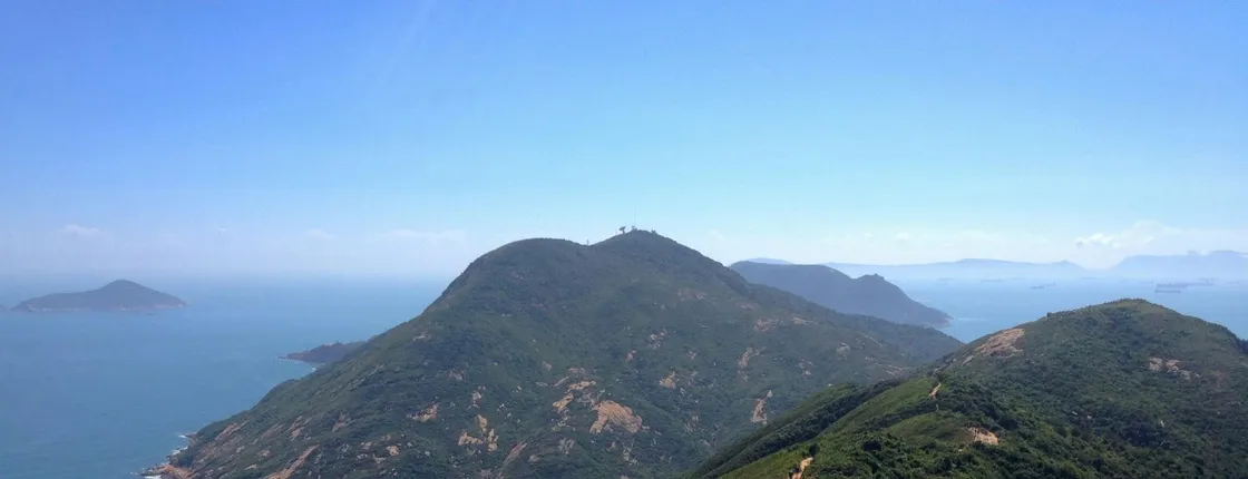 Dragon's Back Hiking Tour
