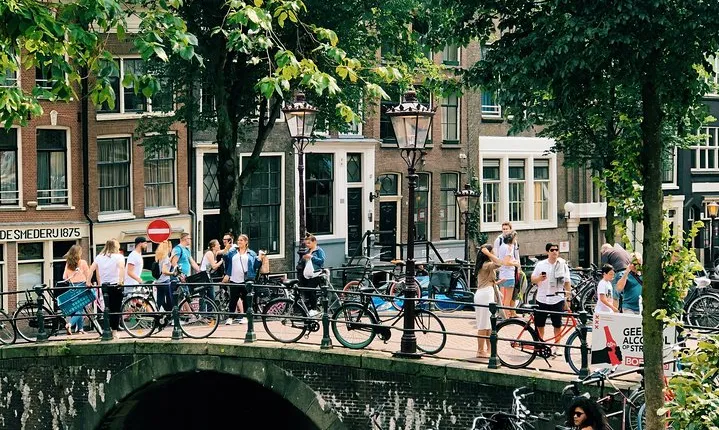 Amsterdam's Unexpected Treasures Private Walking Tour