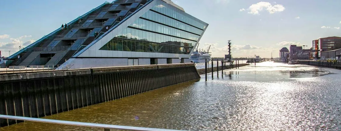 Hamburg best intro walking tour with a local guide