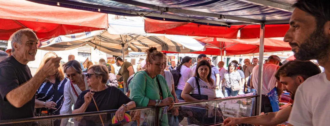 Historic Market Tour and Cooking Class in the Heart of Catania
