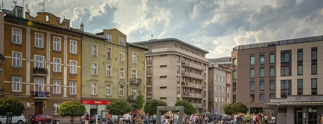 2-Hour World War II Guided Walking Tour in Podgórze