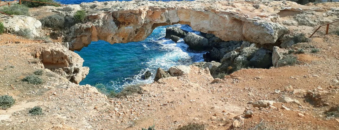 Half-day 4x4 adventure through Cape Greko's bays and caves