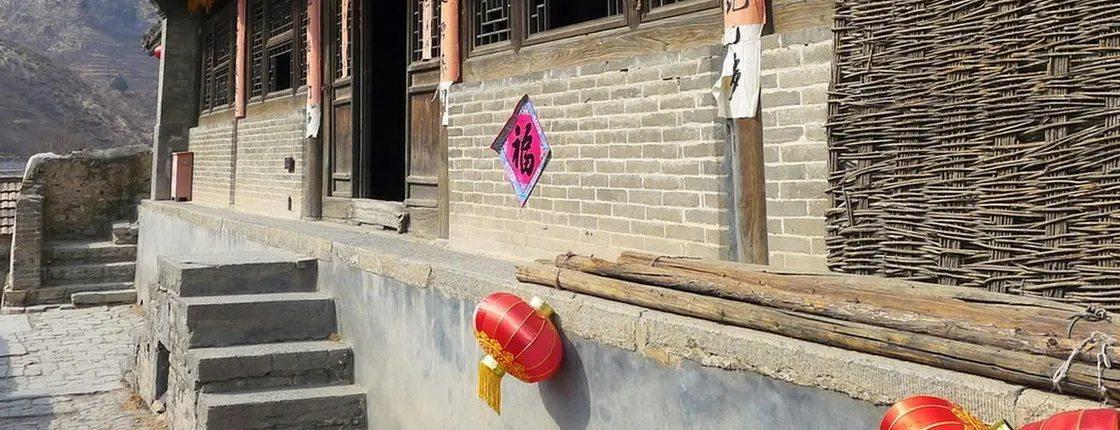Ming dynasty, village Cuandixia and Liulichang street private tour