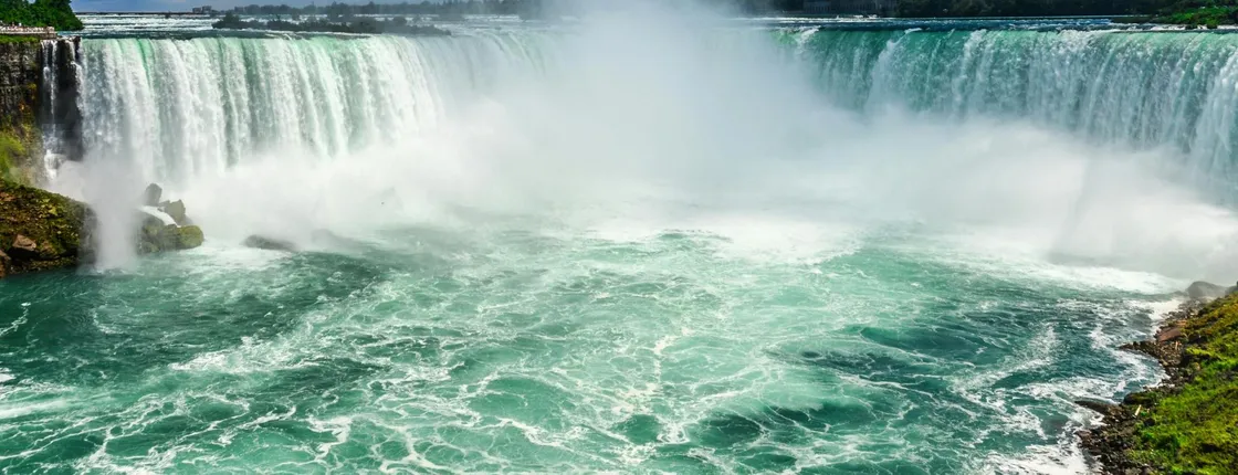 Self-guided audio tour of Niagara Falls