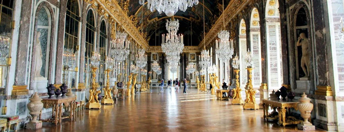 Versailles Palace tour from Paris with optional Eiffel Tower visit
