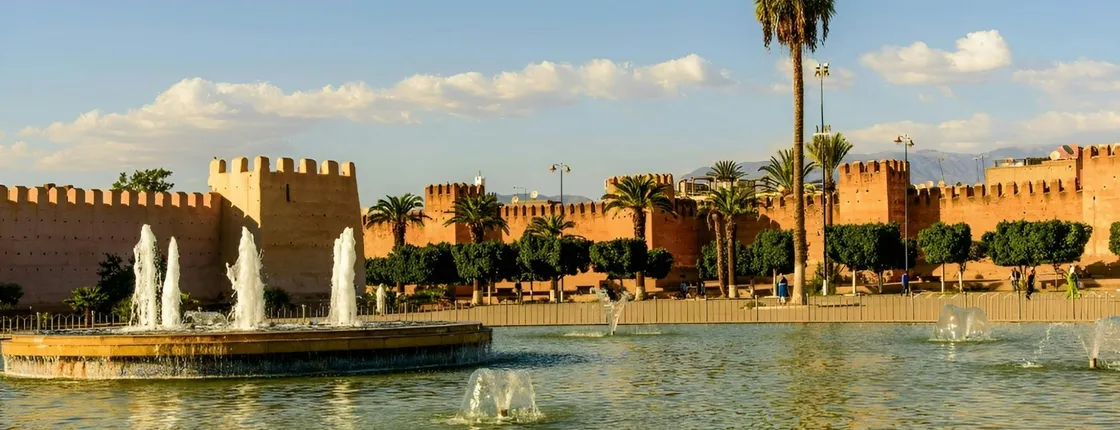 Full-day trip to Taroudant and Tiout with lunch from Agadir