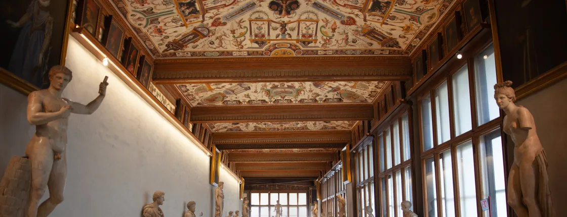 Small-group guided tour to the Uffizi Gallery