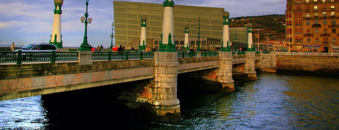 Guided tour of San Sebastian