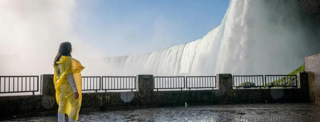 Niagara Falls highlights tour with optional boat trip