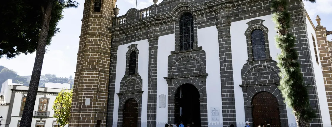 Full-day tour of Arucas, Firgas and Teror in Gran Canaria