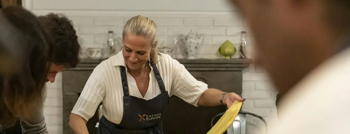 Rome Trastevere food tour with pasta-making class