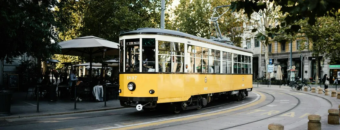 Guided gastronomic and cultural tour through Milan