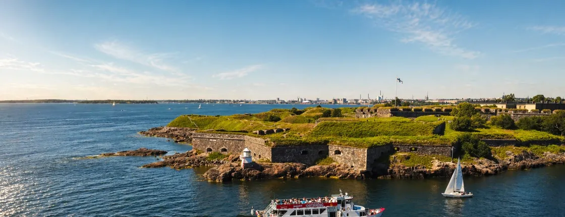 Helsinki Hop-on Hop-off bus tour and sightseeing cruise