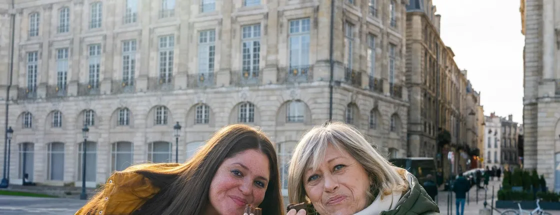 Bordeaux afternoon wine, cheese and sweets food tour
