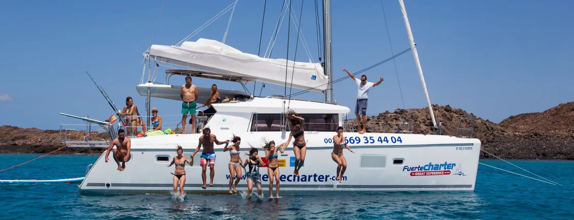 Catamaran cruise to Lobos Island with guided tour and paella