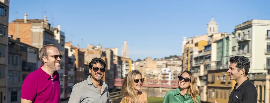Montserrat, Girona and Costa Brava Full-Day Tour from Barcelona