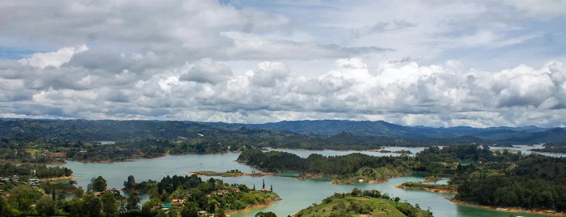 Guatape guided tour with optional Peñol Rock
