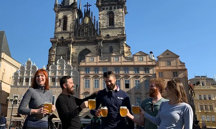 Prague Historic Pub Tour with Drinks Included