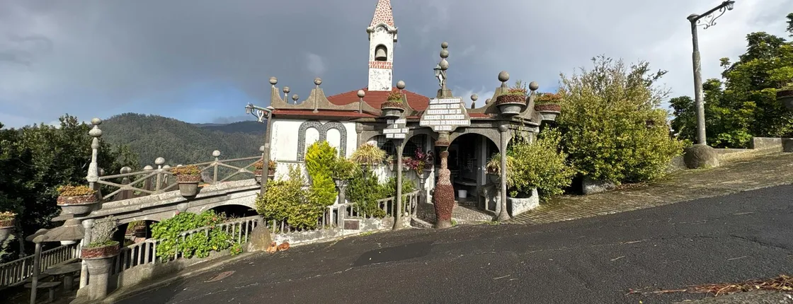 Wine tasting, mountains and coastal villages 4x4 tour in Madeira