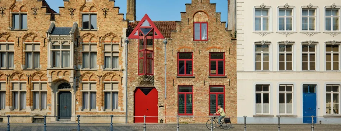 Navigate Bruges's most Insta-perfect spots with a Local