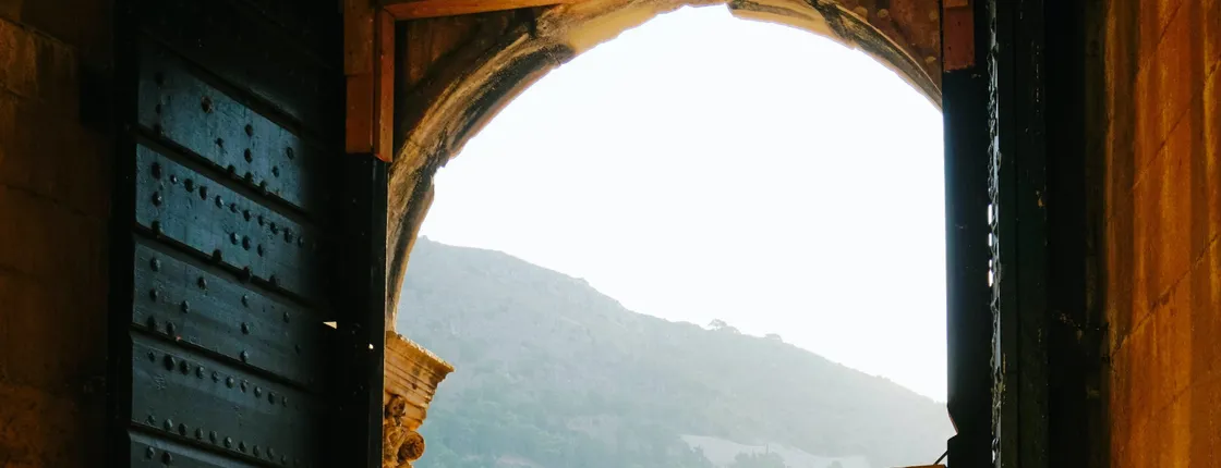 The awakening of Dubrovnik and first morning coffee