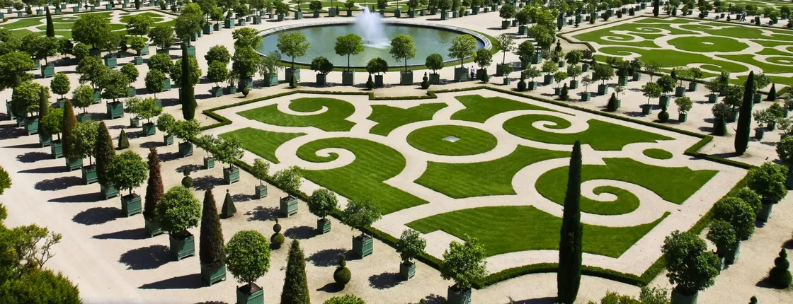 Versailles e-bike tour with palace, gardens and picnic stop