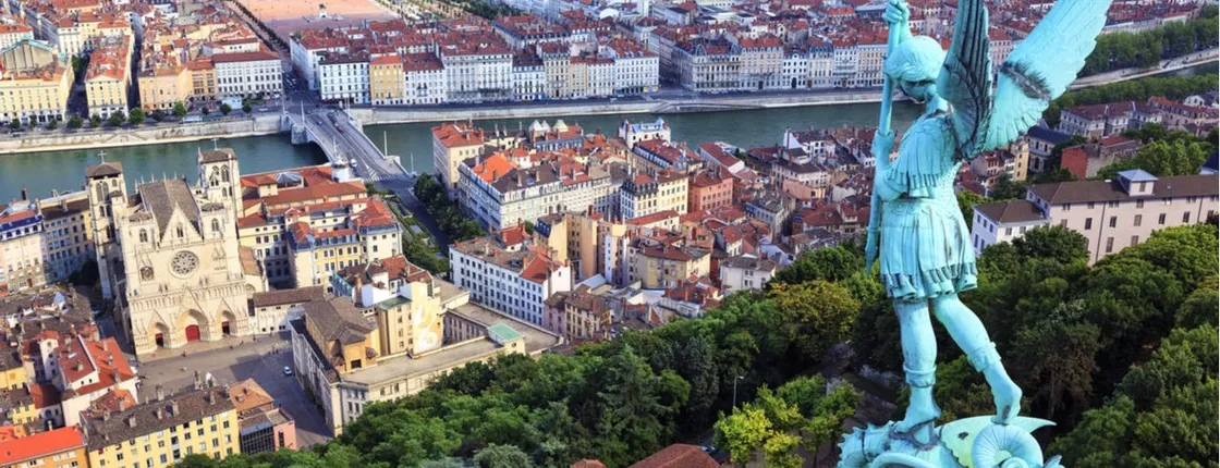 Tour of Fourvière Hill and more in Lyon with an exploration game